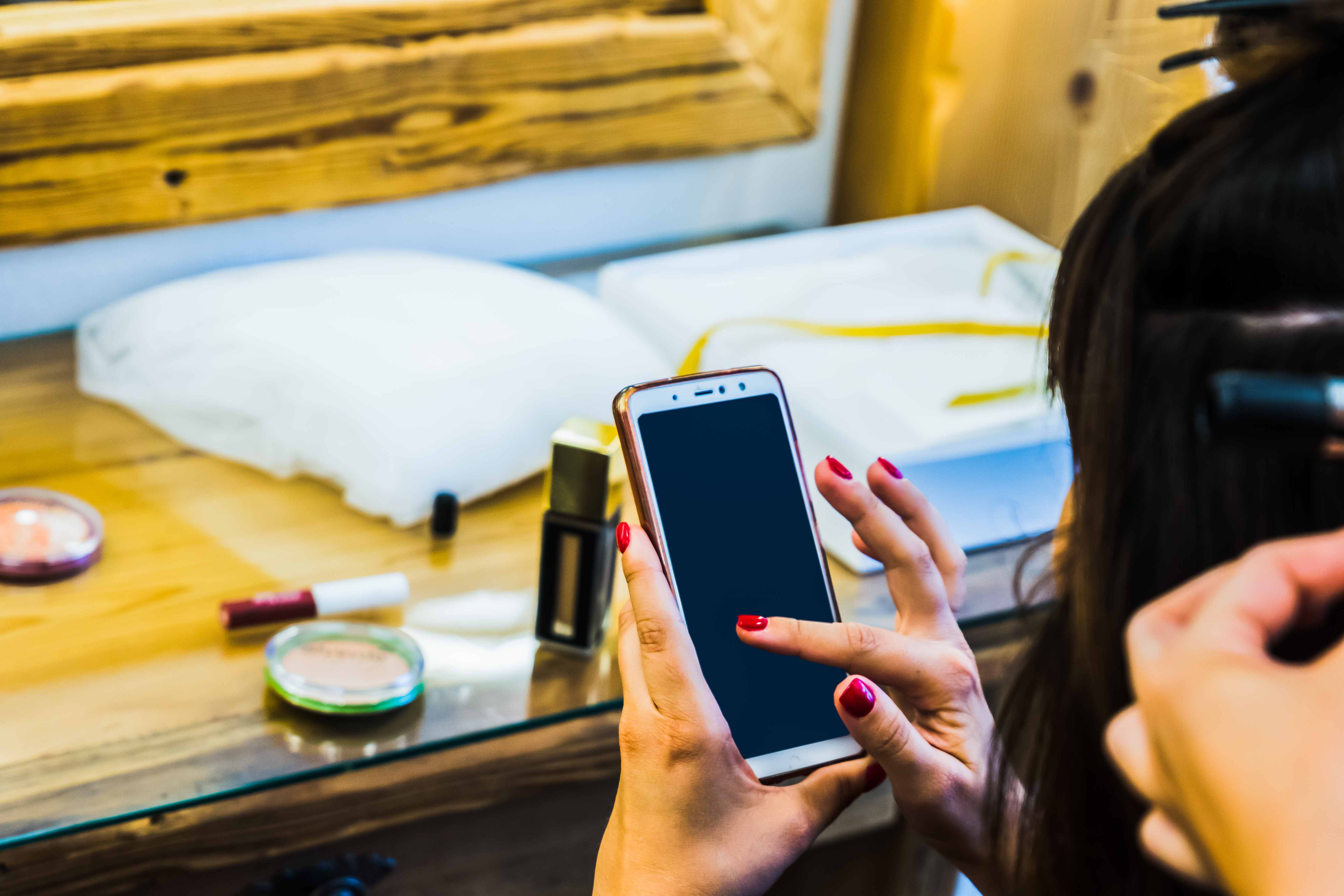 Почему в настройках iPhone нет режима модема?